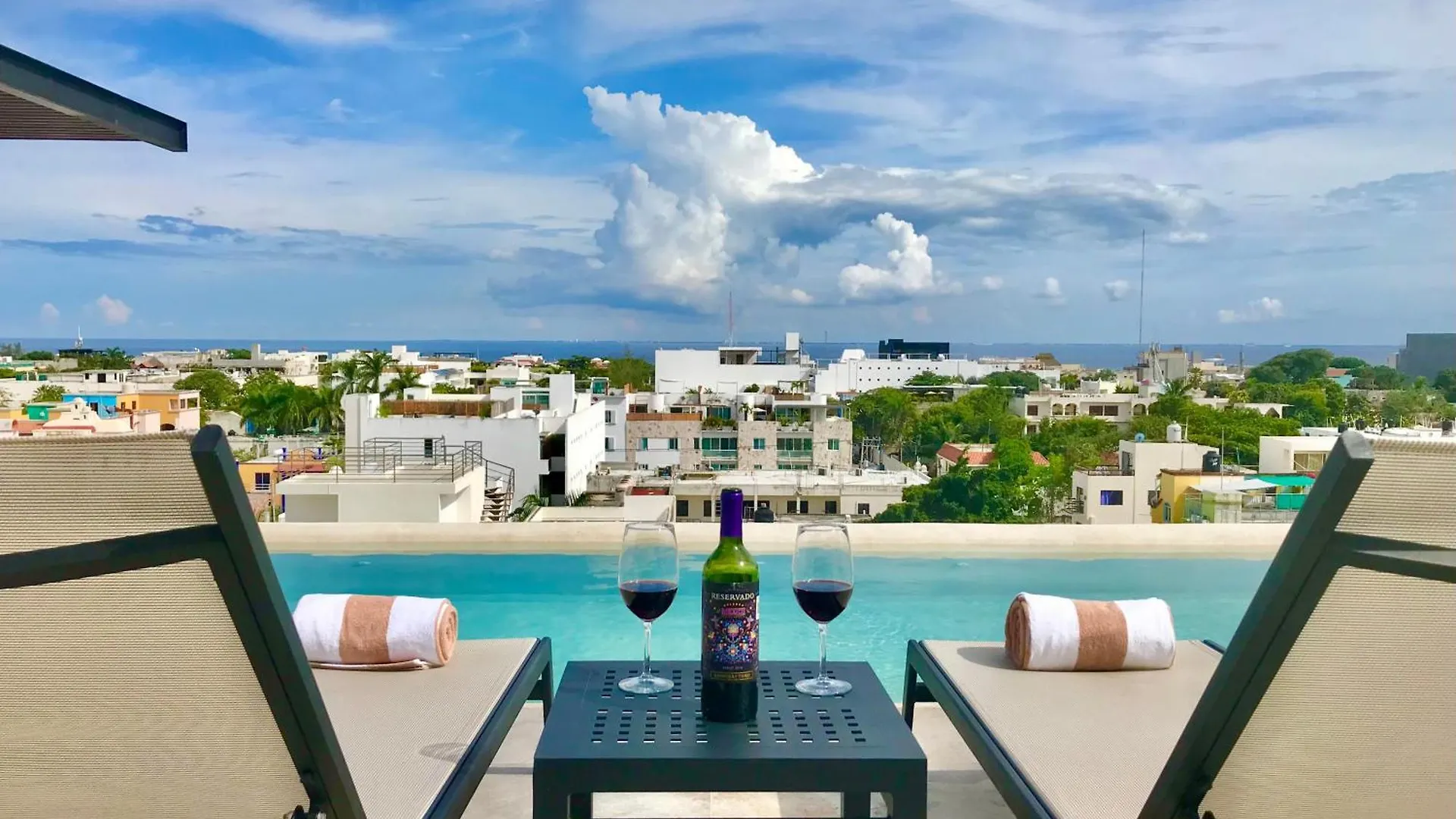 Apartment Top Location Condo Infinity Oceanview Pool And Gym Playa del Carmen